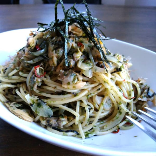 アサリの旨味たっぷり！オイルソースパスタ