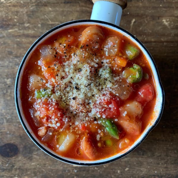 ごろごろ野菜のトマトスープ