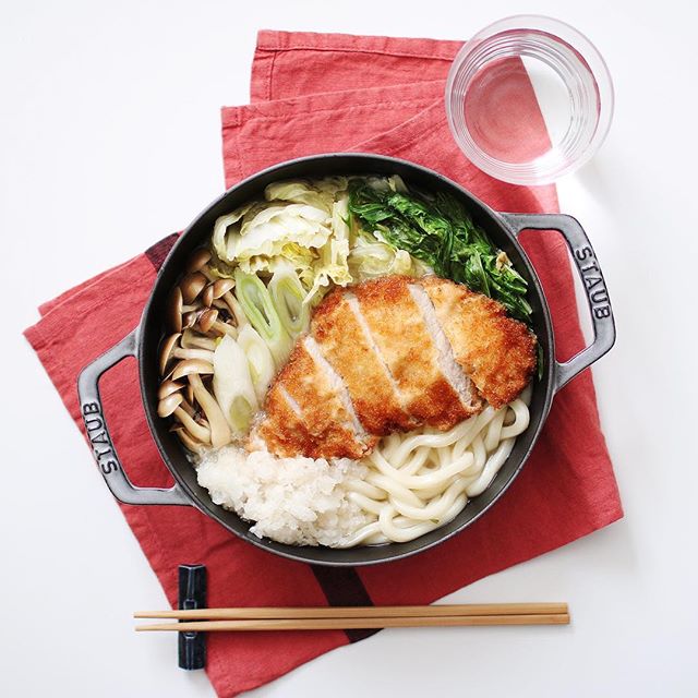 鍋焼きトンカツうどん