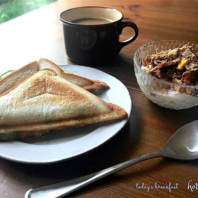 晩御飯の残りのカレー味のポテトサラダ