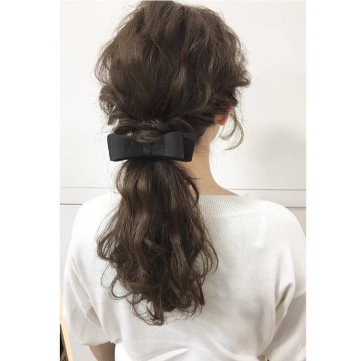 パーマを生かしたヘアアレンジ12