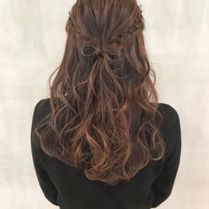 パーマを生かしたヘアアレンジ7