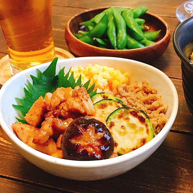 これぞ美肌丼！鶏照り焼きの親子丼