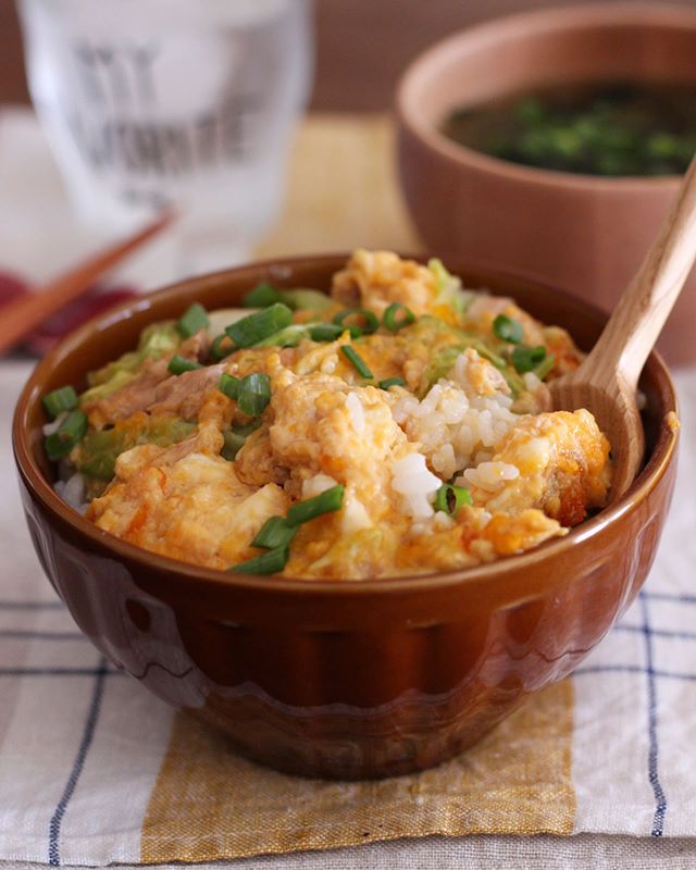 包丁不要！ツナキャベ玉丼