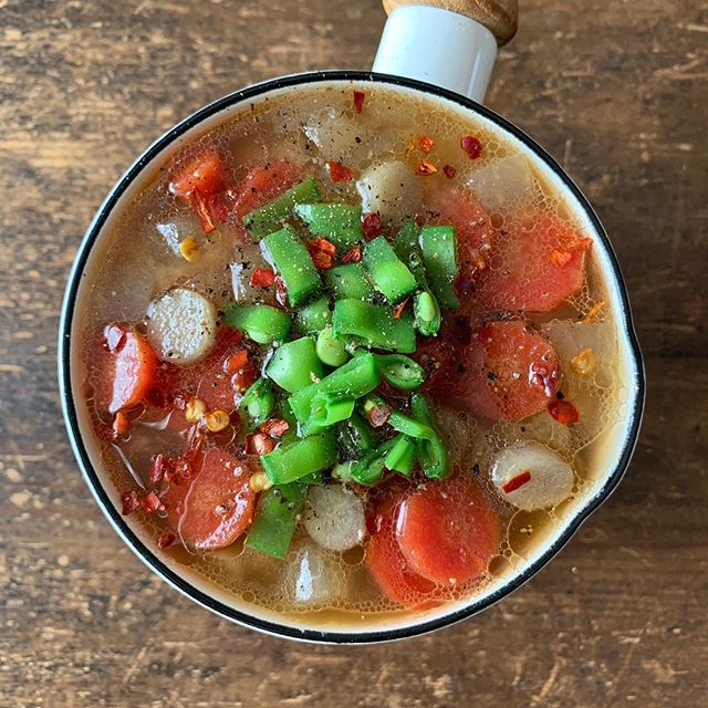 おうちにあるもので！根菜味噌スープ