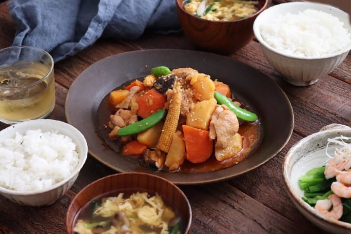 鶏肉と野菜のピリ辛煮