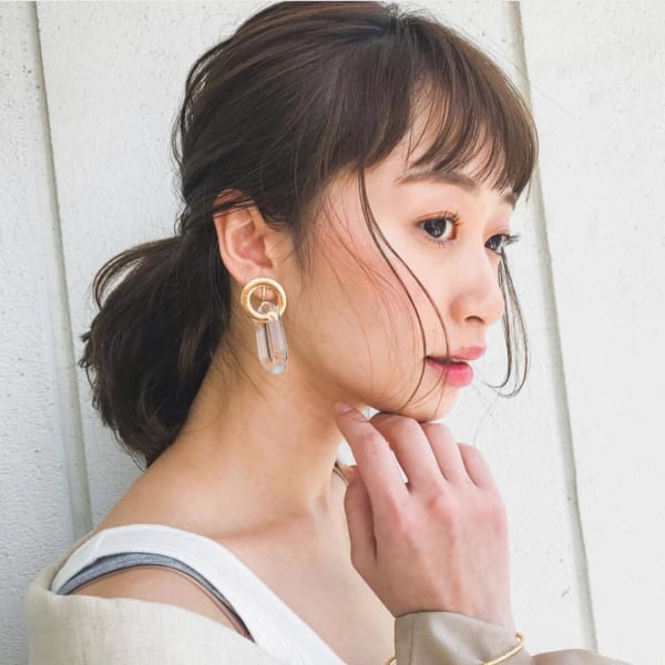 セミロング ヘアアレンジ 前髪あり6