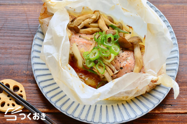 秋鮭ときのこのバター醤油包み焼き