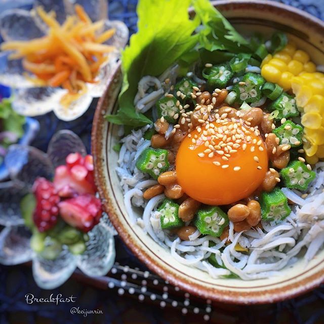 人気のレシピに！黄身乗せ納豆しらす丼