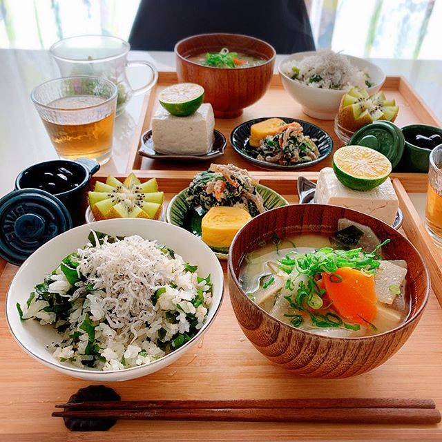 ⑯簡単ご飯物：わかめとしらすのご飯