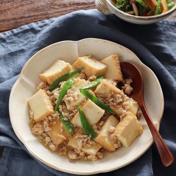 めんつゆで簡単料理！厚揚げと鶏肉のそぼろあん