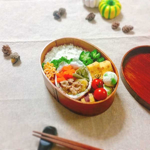 肉じゃがで愛情あふれるお弁当