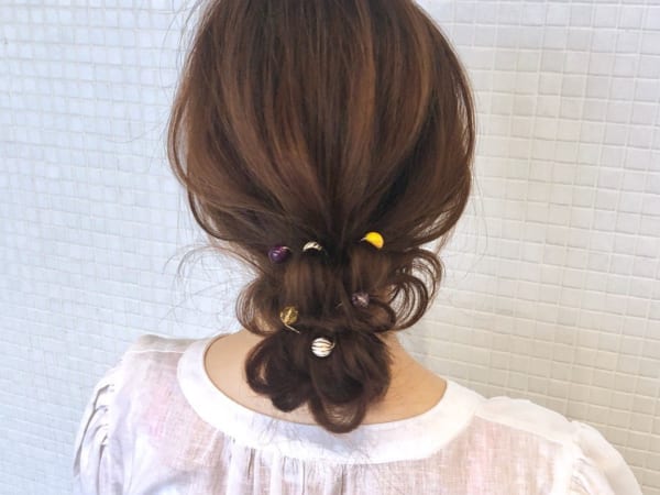 100均ヘアゴム×お団子まとめ髪アレンジ