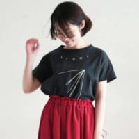 トレンドは「ゆったり」。体型カバーも叶える最旬Tシャツ特集