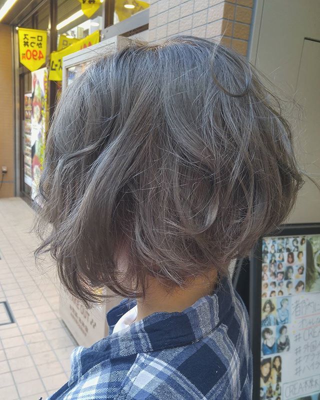 ショートカット ヘアカラー アッシュ3