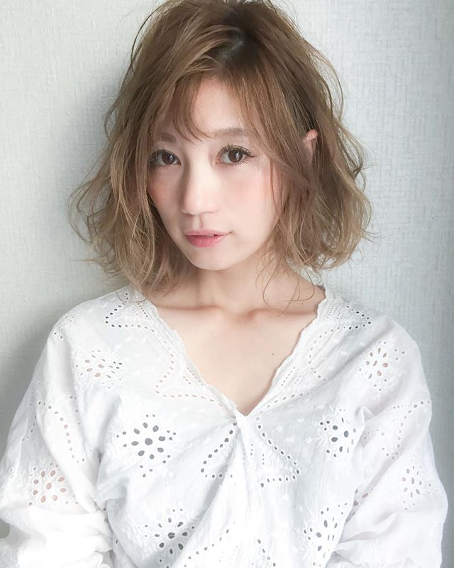 前髪あり ボブヘア ヘアカラー6