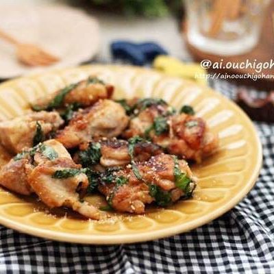 青じそ香る鶏肉のにんにく味噌焼き