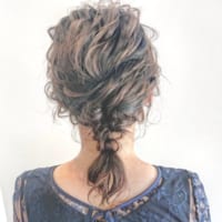 結婚式お呼ばれのミディアムヘアアレンジ特集♡パーティーにおすすめの髪型をご紹介