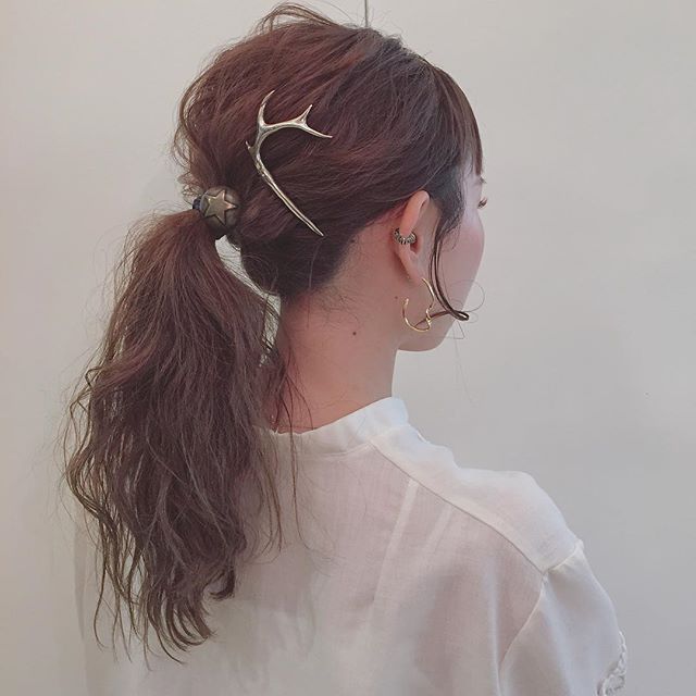 バレンタイン ポニーテール ヘアアレンジ6