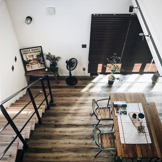 リビングインテリア実例集 おすすめのおしゃれな部屋作りのポイントをご紹介 Folk