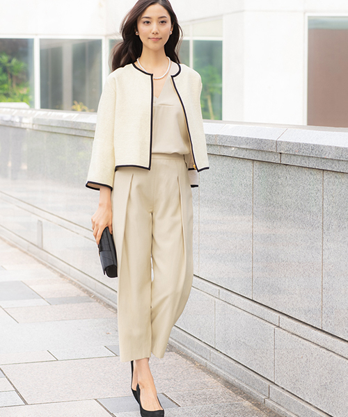 モダンファッションスタイル トップ 代 Zara スーツ レディース 卒業式