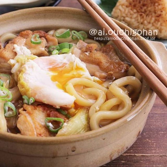 甘辛がやみつきワンポットで鍋焼きうどん風