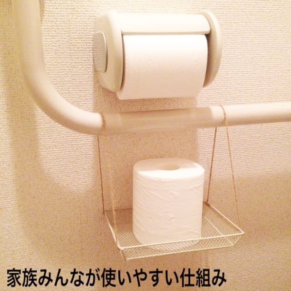 トイレットペーパーの付け替え