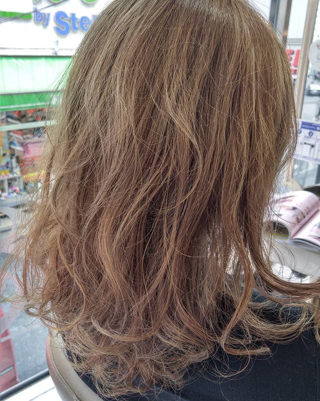 春トレンドのヘアカラー3