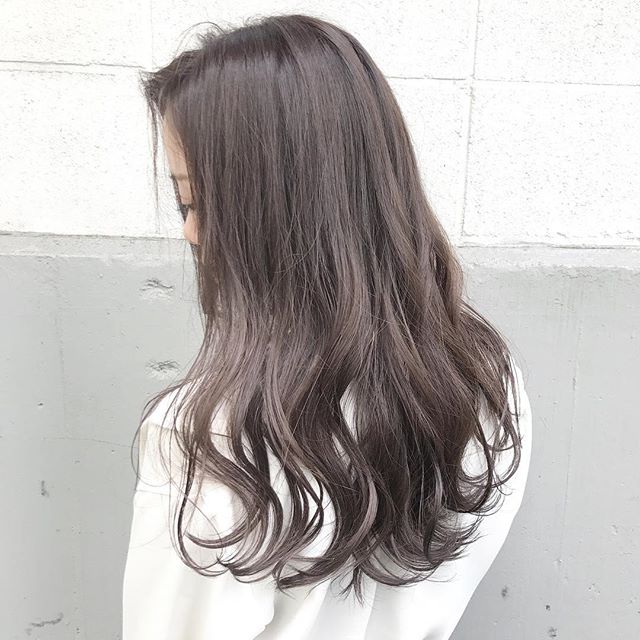 おすすめ暗髪ヘアカラー×ロング5