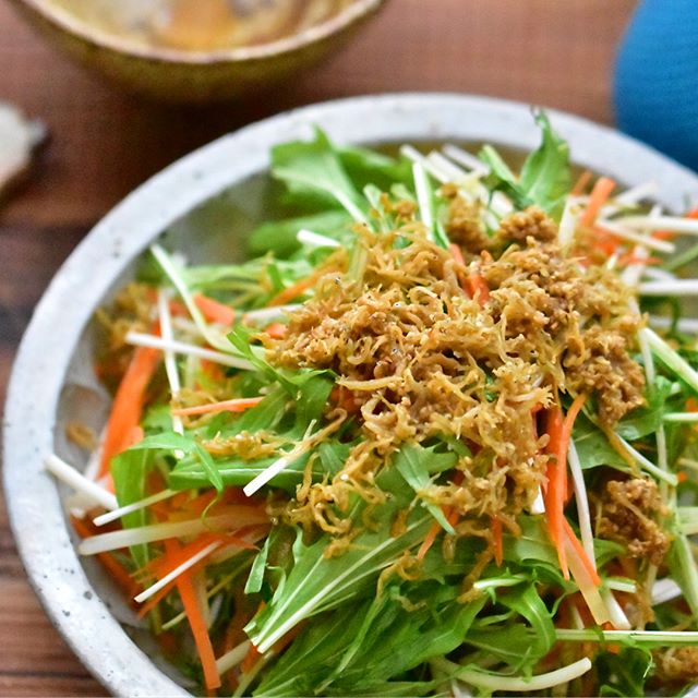 今日の献立はこれ！カリカリしらすの水菜サラダ