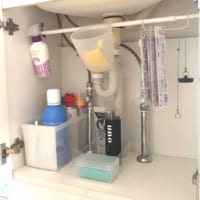 【100均】の突っ張り棒を使った収納！知って得するアイデアばかり♪