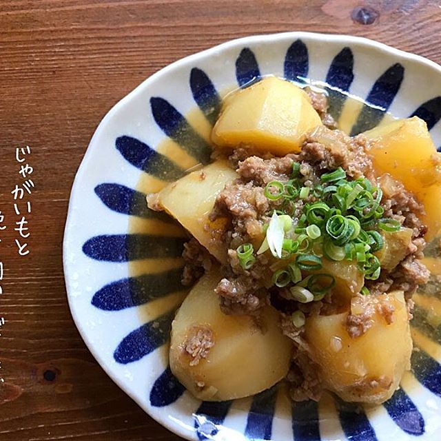 和風の副菜！じゃがいもとひき肉のそぼろ煮