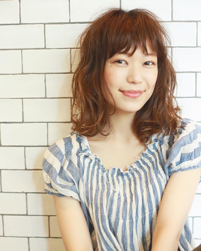 小顔見えでぽっちゃり回避のヘアスタイル