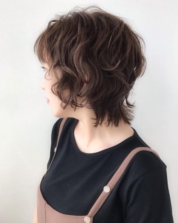 50代のおしゃれなパーマヘアスタイル