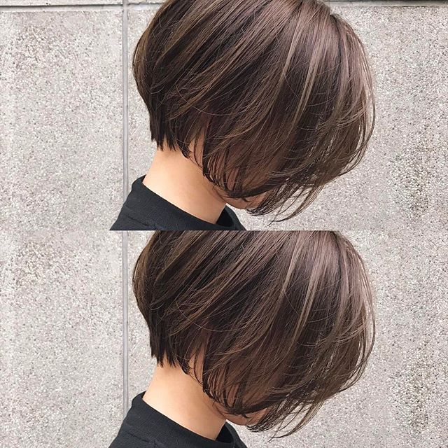 ショート×ヘアカラー×アッシュグレー