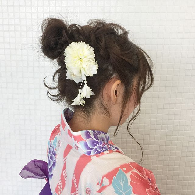 華やかお祭りに合うヘアアレンジ