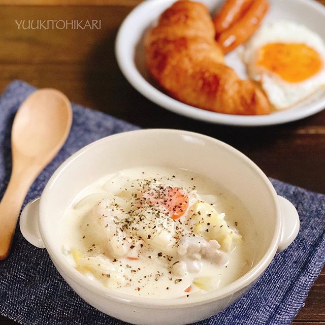 エビチリ料理の献立に！鶏肉と白菜のクリーム煮