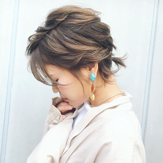 簡単モテショートヘアアレンジ