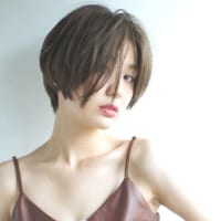 面長はショートヘアで決める！モテ女子がオーダーする前髪なし小顔スタイル♡