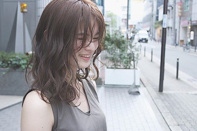 梅雨におすすめのヘアアレンジ《ダウンヘア》3