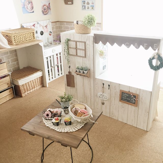 小学生の女の子のおしゃれ子供部屋《カフェ》