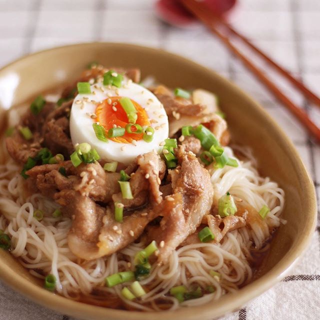 夏バテ予防に！甘辛豚肉そうめん