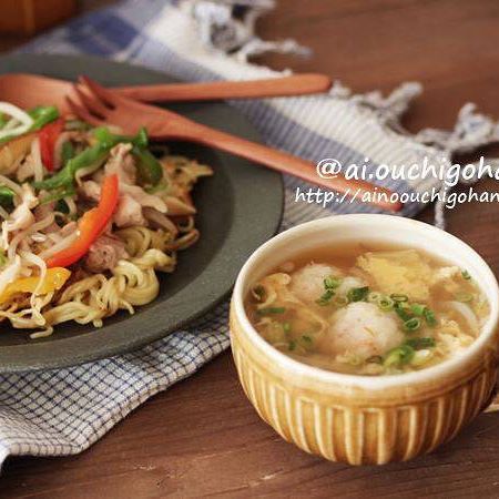 大量消費レシピに！ふんわり団子のもやしスープ