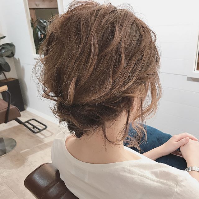 秋のおすすめヘアアレンジ《ボブ》3