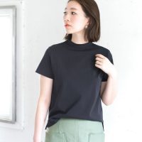 モックネックTシャツの夏スタイル15選♡上品ハイネックで洗練カジュアル