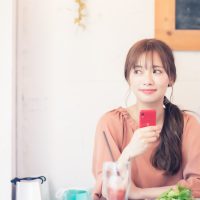 2020最新おしゃれスマホ♡「Rakuten Mini」と過ごす人気インスタグラマー《natsukoakahaniさん》の1日