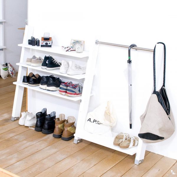 手作りシューズラック DIY] [Shoe rack] [Shoe cabinet] [Furniture] It's slanted so