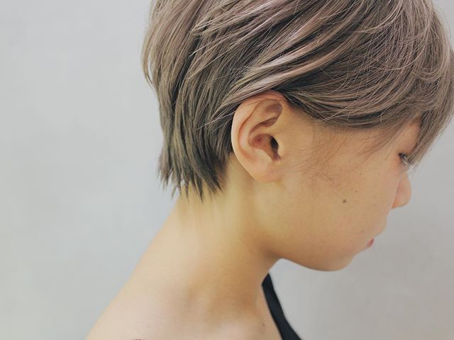 ショートヘアに合う春の髪色5