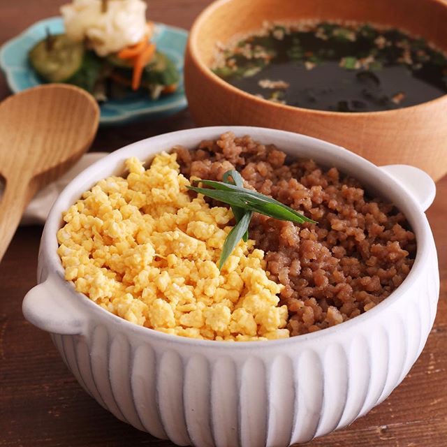 おしゃれで美味しい朝食！定番そぼろ丼