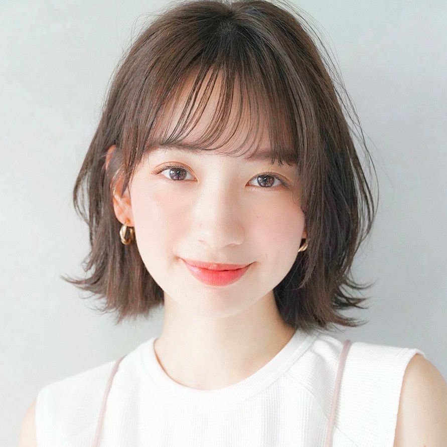 面長さんに似合うボブヘア パーマ特集 おしゃれな大人スタイルの作り方 Folk